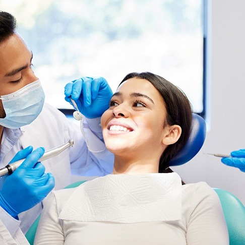 Female patient visiting her dentist